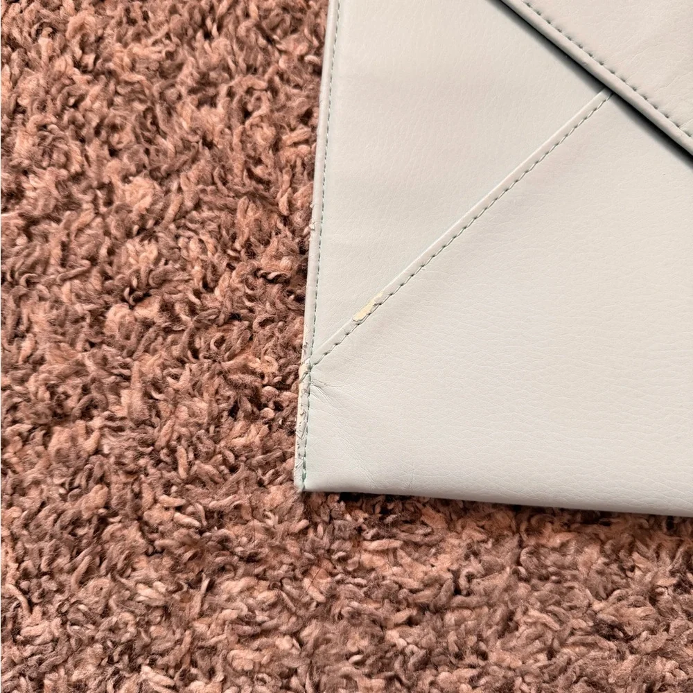 Light blue iPad 11 inch case
